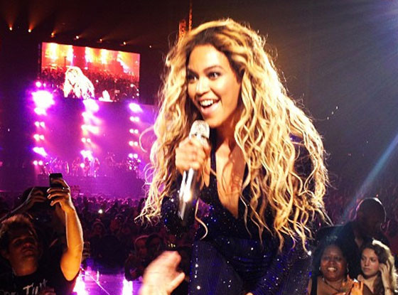 Beyonce S Star Studded L A Show Lea Michele Kourtney Kardashian Kylie Minogue Rock Out Post Concert Photos E Online Ca